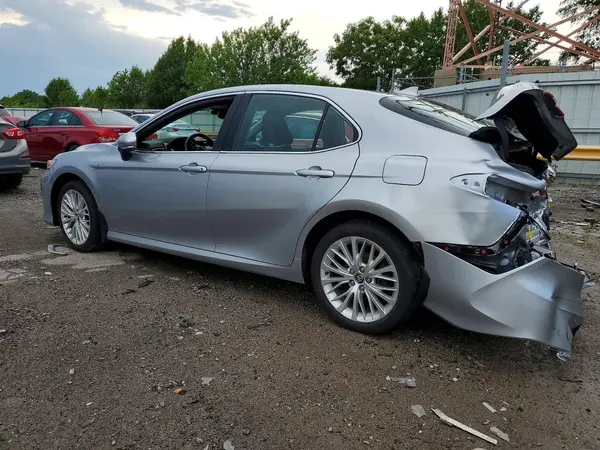 4T1F31AK1LU531451 2020 TOYOTA CAMRY - Image 2