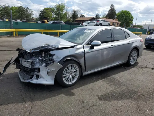 4T1F31AK1LU532583 2020 TOYOTA CAMRY - Image 1
