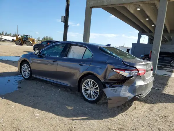 4T1F31AK1LU532714 2020 TOYOTA CAMRY - Image 2