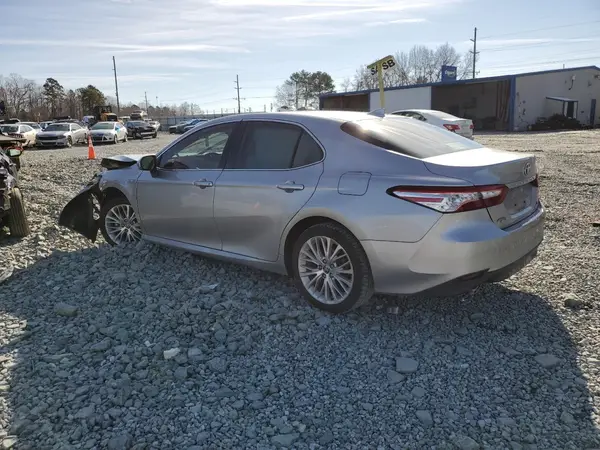 4T1F31AK1LU534477 2020 TOYOTA CAMRY - Image 2