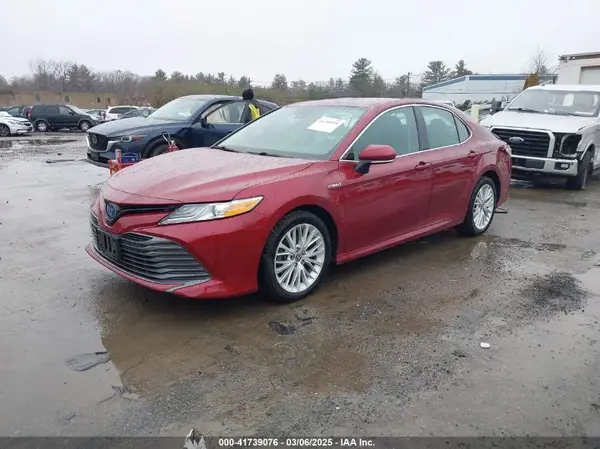4T1F31AK1LU536018 2020 TOYOTA CAMRY - Image 2