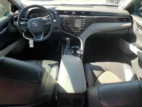 4T1F31AK1LU537573 2020 TOYOTA CAMRY - Image 8