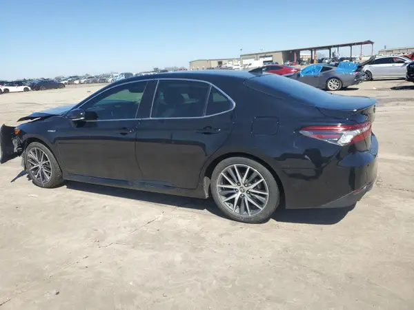 4T1F31AK1MU549465 2021 TOYOTA CAMRY - Image 2