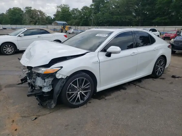 4T1F31AK1MU560174 2021 TOYOTA CAMRY - Image 1