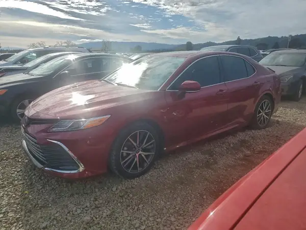 4T1F31AK1NU580099 2022 TOYOTA CAMRY - Image 1