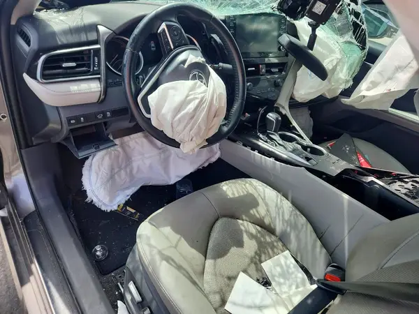 4T1F31AK1NU589675 2022 TOYOTA CAMRY - Image 8