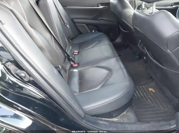 4T1F31AK1NU599879 2022 TOYOTA CAMRY - Image 8