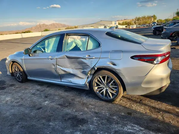 4T1F31AK1PU607191 2023 TOYOTA CAMRY - Image 2