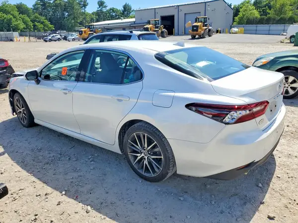 4T1F31AK1PU613234 2023 TOYOTA CAMRY - Image 2