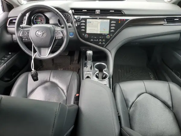 4T1F31AK2LU013140 2020 TOYOTA CAMRY - Image 8