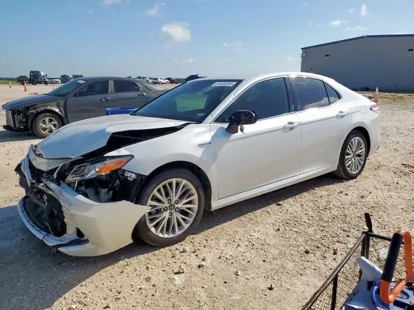 4T1F31AK2LU521530 2020 TOYOTA CAMRY - Image 1