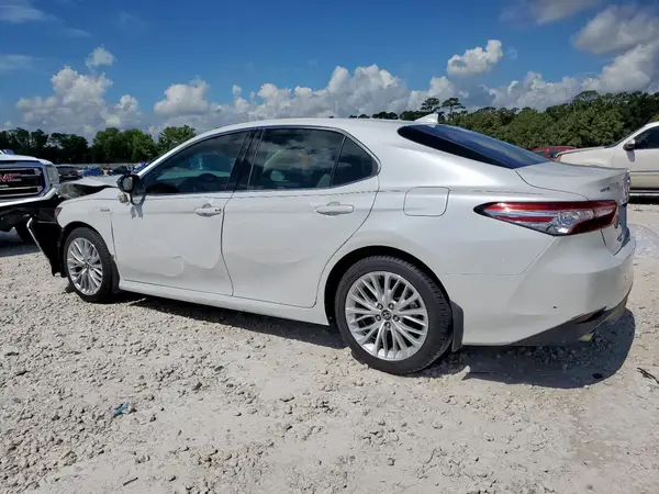 4T1F31AK2LU532172 2020 TOYOTA CAMRY - Image 2