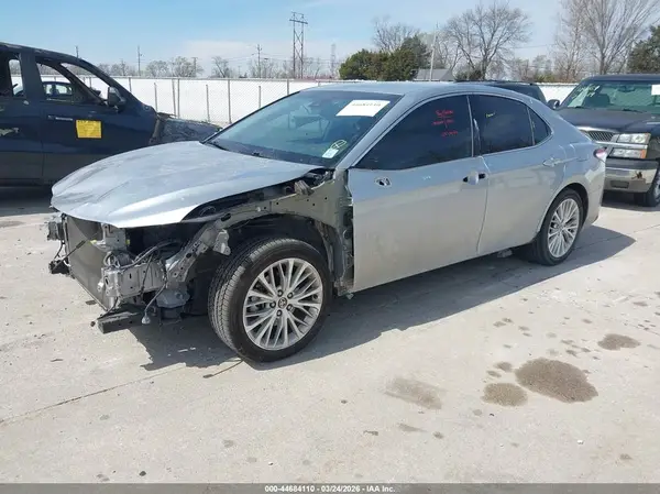 4T1F31AK2LU538781 2020 TOYOTA CAMRY - Image 2