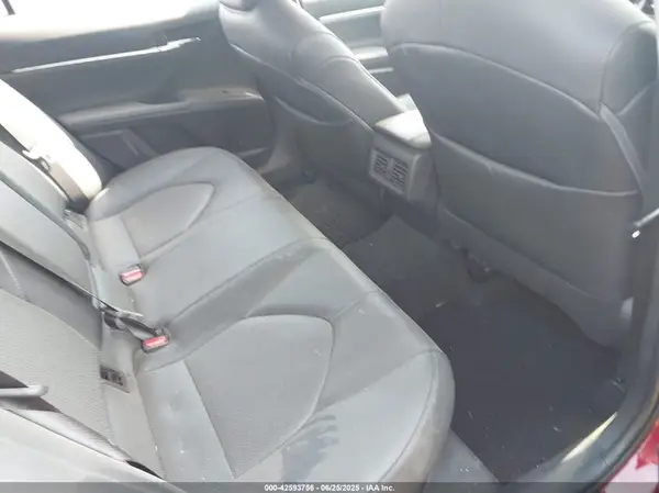 4T1F31AK2MU548471 2021 TOYOTA CAMRY - Image 8