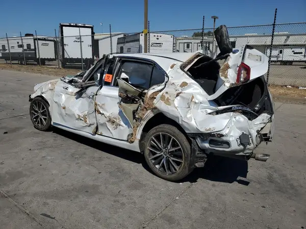 4T1F31AK2MU559969 2021 TOYOTA CAMRY - Image 2