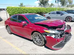4T1F31AK2MU561818 2021 TOYOTA CAMRY