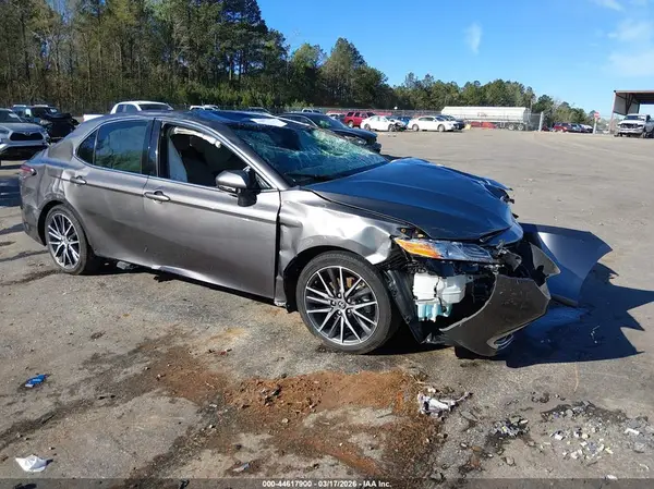 4T1F31AK2PU604154 2023 TOYOTA CAMRY - Image 1