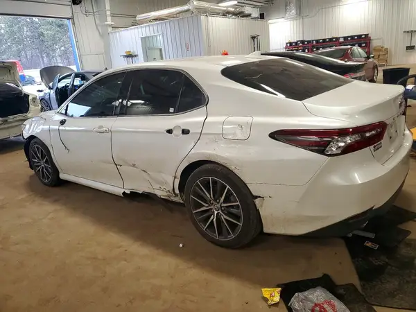 4T1F31AK2PU606566 2023 TOYOTA CAMRY - Image 2