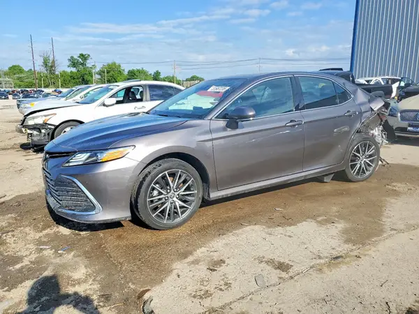 4T1F31AK2RU063027 2024 TOYOTA CAMRY - Image 1