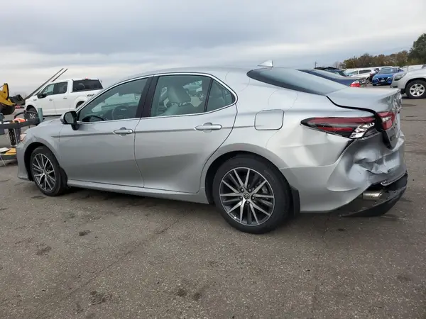 4T1F31AK2RU069216 2024 TOYOTA CAMRY - Image 2