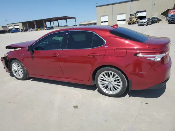 4T1F31AK3LU012384 2020 TOYOTA CAMRY - Image 2