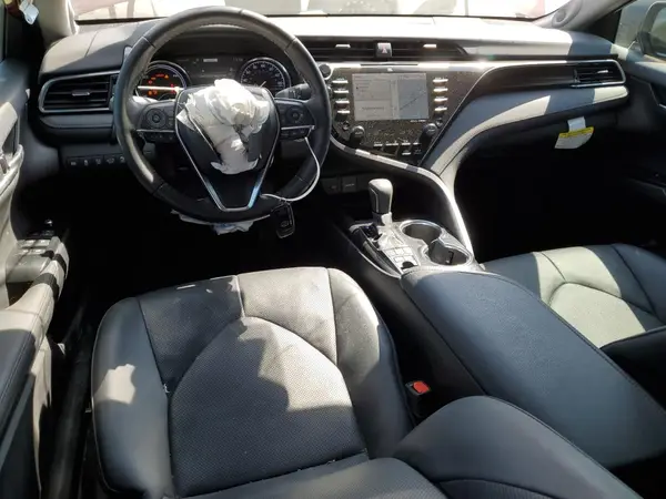 4T1F31AK3LU012384 2020 TOYOTA CAMRY - Image 8