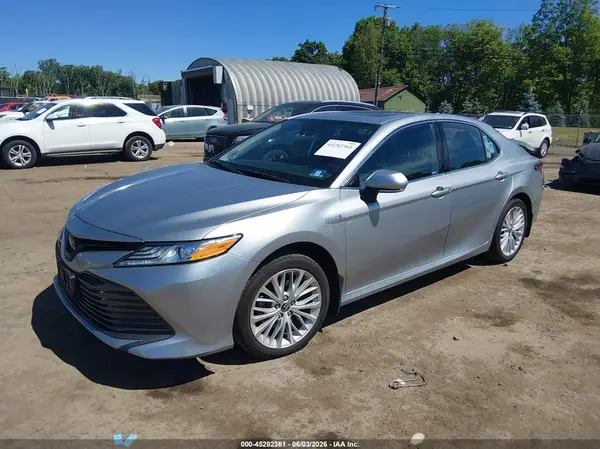 4T1F31AK3LU525294 2020 TOYOTA CAMRY - Image 2