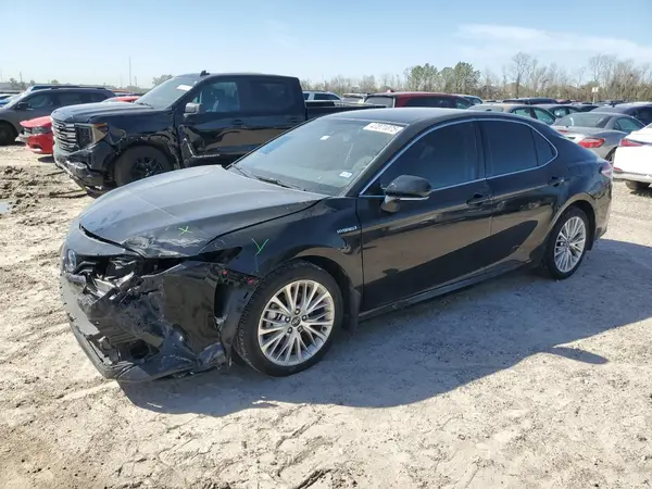 4T1F31AK3LU527451 2020 TOYOTA CAMRY - Image 1