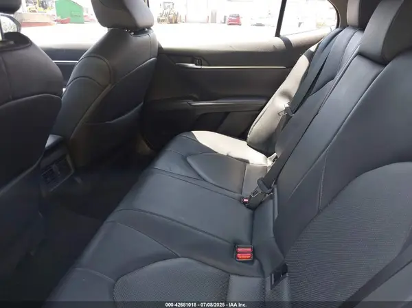 4T1F31AK3MU554067 2021 TOYOTA CAMRY - Image 8