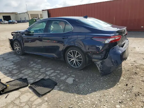 4T1F31AK3NU576457 2022 TOYOTA CAMRY - Image 2