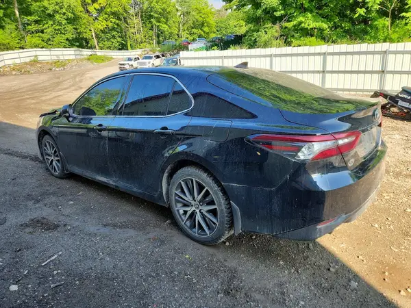 4T1F31AK3NU583263 2022 TOYOTA CAMRY - Image 2