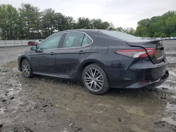 4T1F31AK3NU585871 2022 TOYOTA CAMRY - Image 2