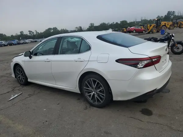 4T1F31AK3PU620489 2023 TOYOTA CAMRY - Image 2