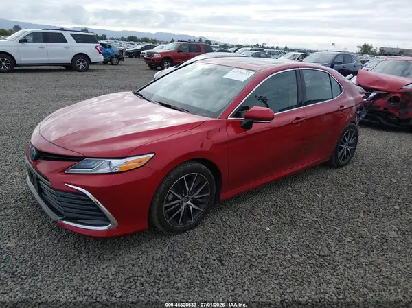 4T1F31AK3RU072349 2024 TOYOTA CAMRY - Image 2