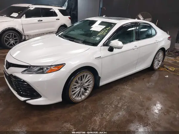 4T1F31AK4LU011650 2020 TOYOTA CAMRY - Image 2