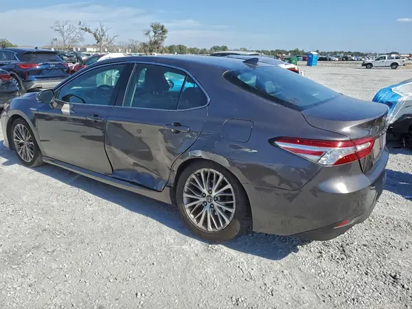 4T1F31AK4LU537065 2020 TOYOTA CAMRY - Image 2