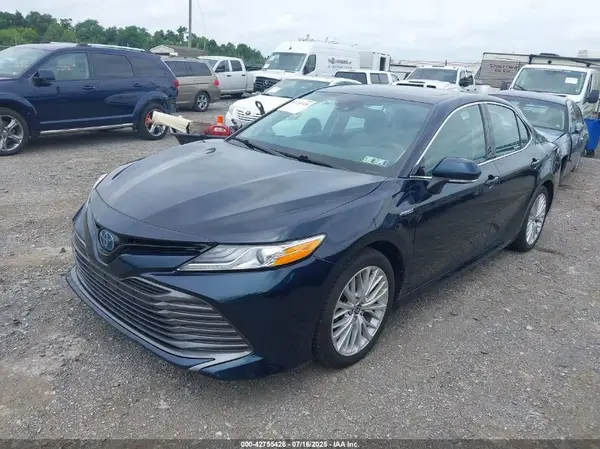 4T1F31AK4LU544811 2020 TOYOTA CAMRY - Image 2