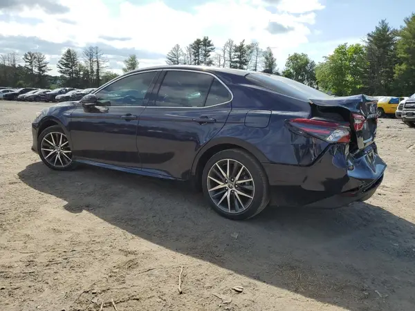 4T1F31AK4MU560685 2021 TOYOTA CAMRY - Image 2