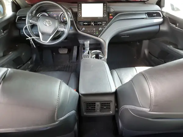 4T1F31AK4MU560685 2021 TOYOTA CAMRY - Image 8