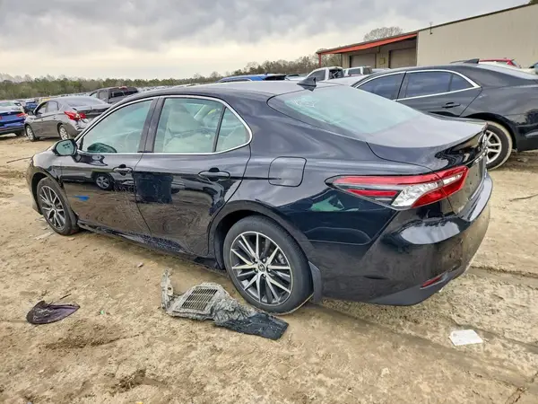 4T1F31AK4NU037460 2022 TOYOTA CAMRY - Image 2