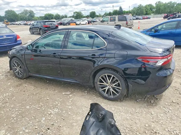 4T1F31AK4NU574524 2022 TOYOTA CAMRY - Image 2