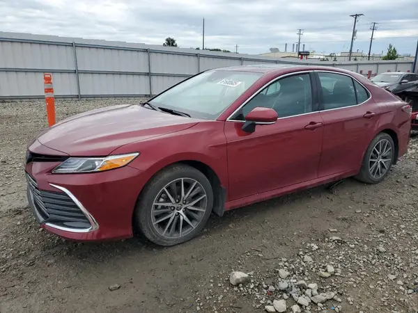 4T1F31AK4NU578220 2022 TOYOTA CAMRY - Image 1