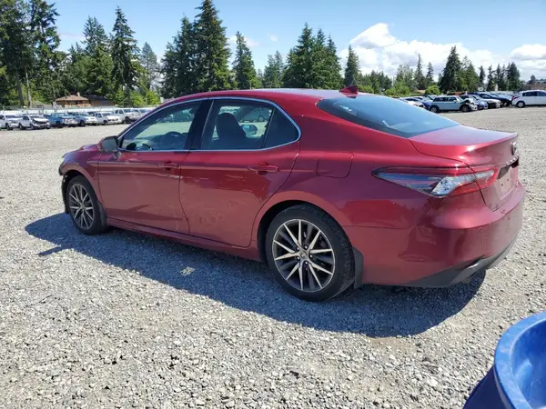 4T1F31AK4NU578573 2022 TOYOTA CAMRY - Image 2
