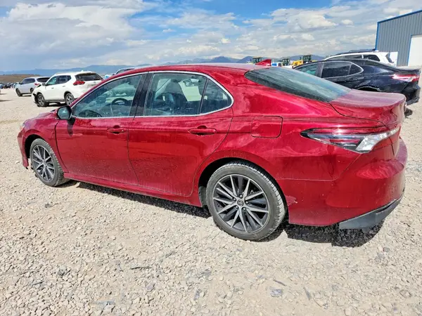 4T1F31AK4NU579870 2022 TOYOTA CAMRY - Image 2