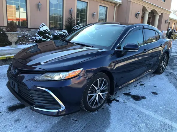 4T1F31AK4NU586060 2022 TOYOTA CAMRY - Image 1
