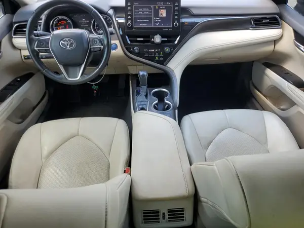 4T1F31AK4NU588181 2022 TOYOTA CAMRY - Image 8