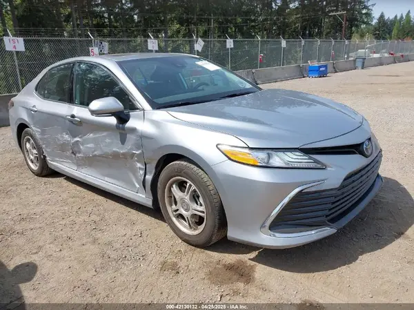 4T1F31AK4RU622545 2024 TOYOTA CAMRY - Image 1