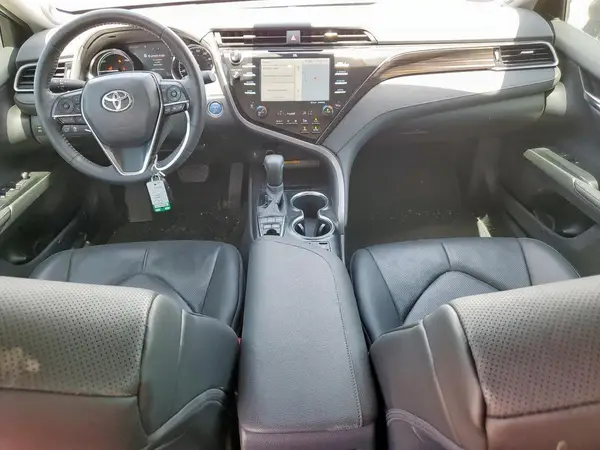 4T1F31AK5LU010541 2020 TOYOTA CAMRY - Image 8