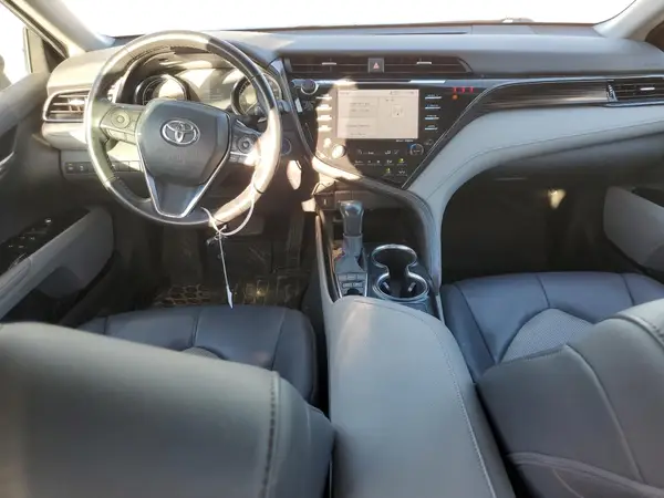 4T1F31AK5LU526785 2020 TOYOTA CAMRY - Image 8