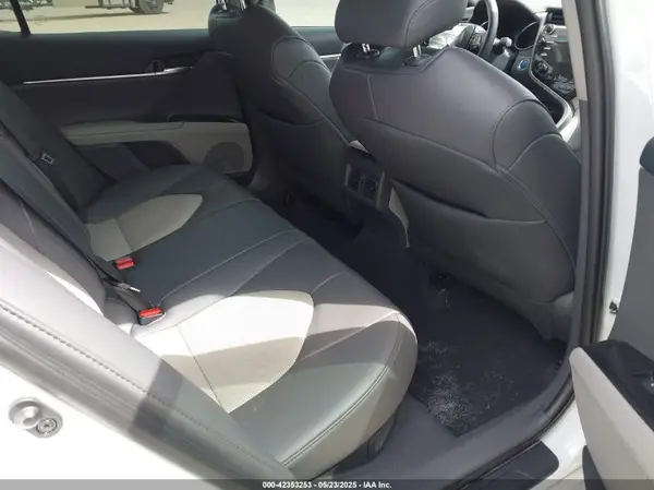 4T1F31AK5LU529086 2020 TOYOTA CAMRY - Image 8